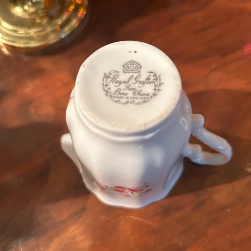 Vintage Royal Grafton Floral Fine Bone China Creamer